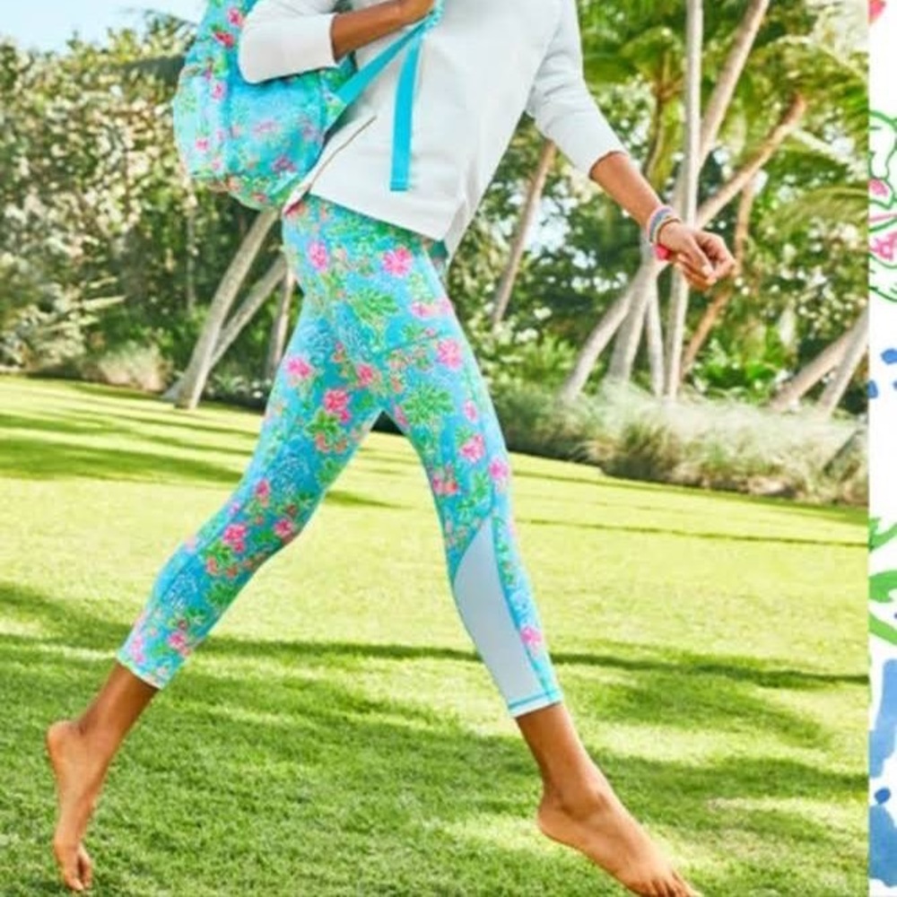 Weekender Leggings for Women by Lilly Pulitzer – Walt Disney World - M